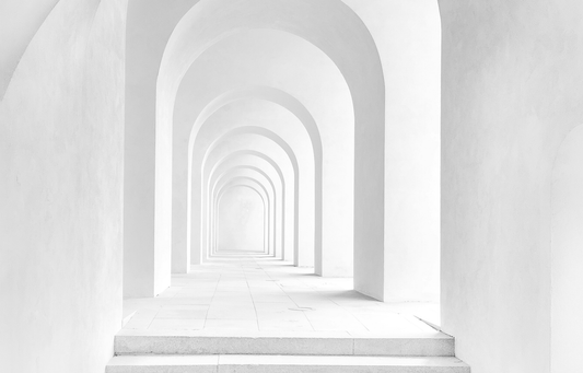 Essentials fra Maincph.dk – inspireret af det enkle, strukturerede og tidløse. Hver detalje er nøje udvalgt for at give dig komfort og stil i sin reneste form.