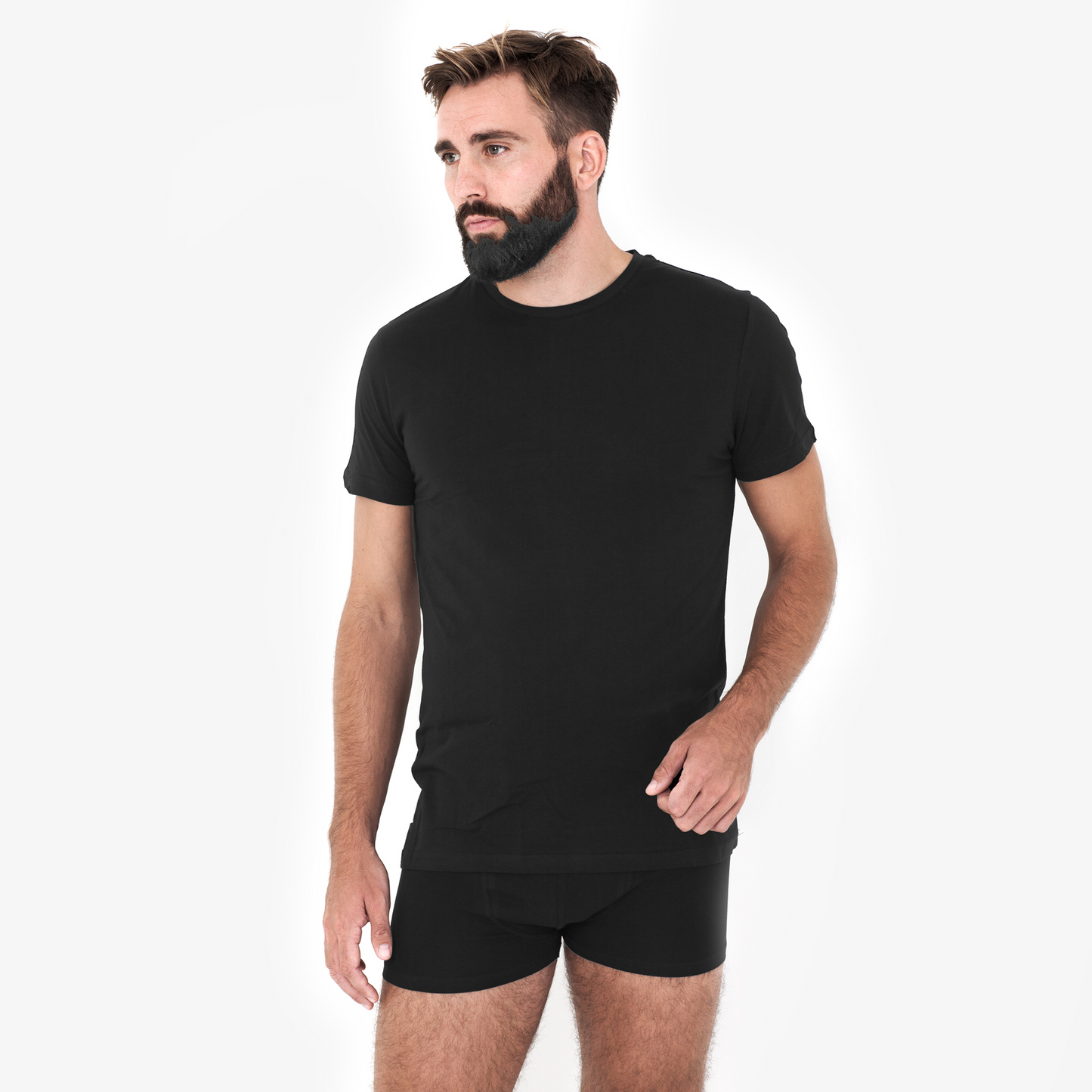 Perfekt fit og klassisk look – ideel til både afslapning og hverdagsbrug.